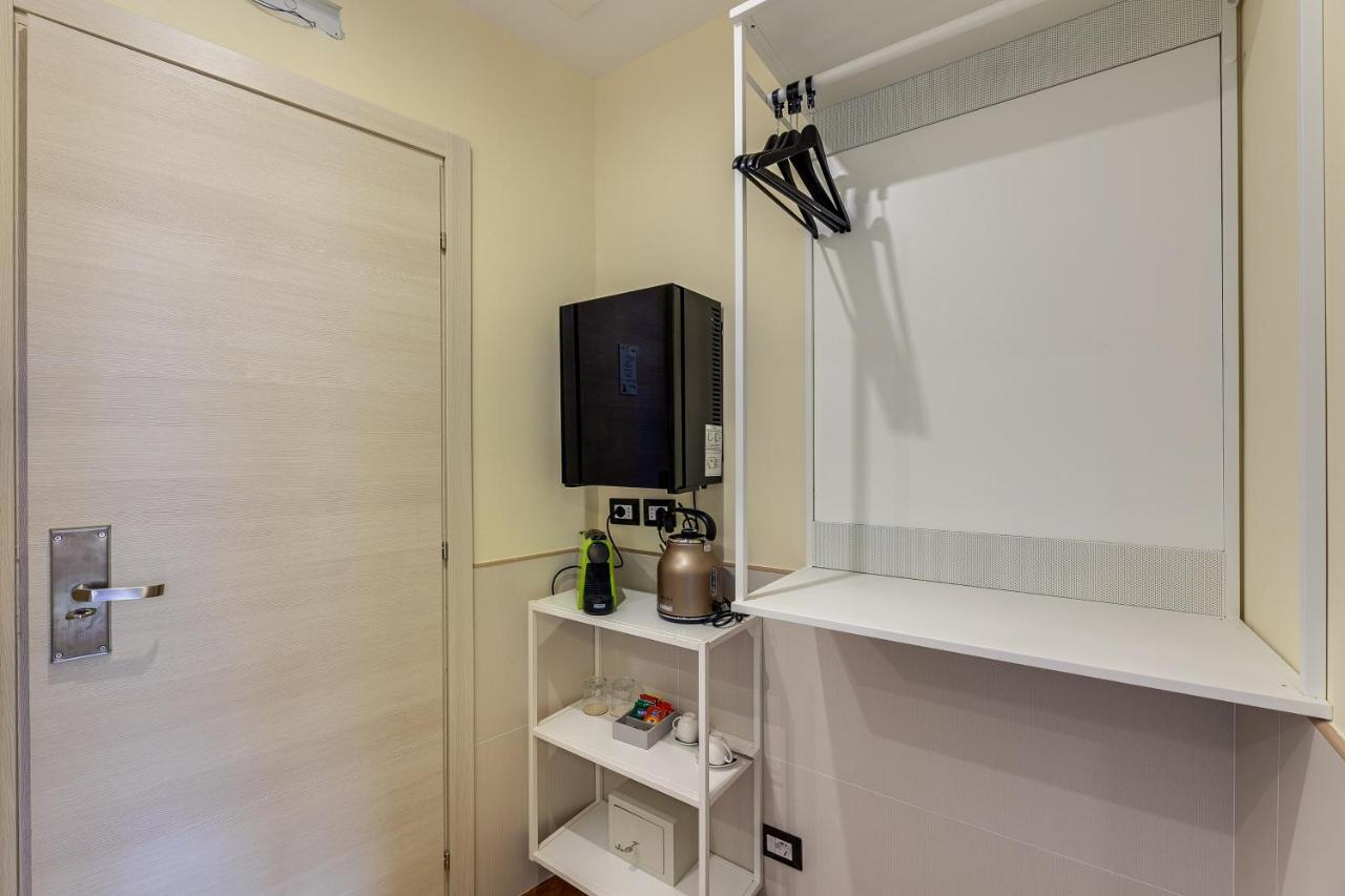 Отель Habitat Monti Рим Экстерьер фото